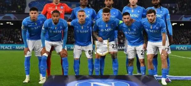 B体育体育官方登录入口-法国队表现出色，连胜三场晋级十六强