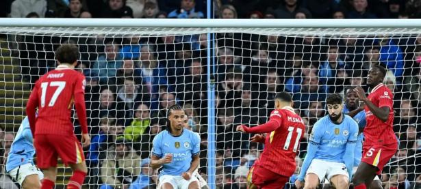 B体育体育网站-曼城客场战平阿森纳，遭遇不胜