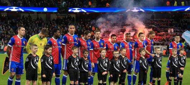 B体育体育视频-欧洲顶级球队集训准备国际比赛，迎战各路强队