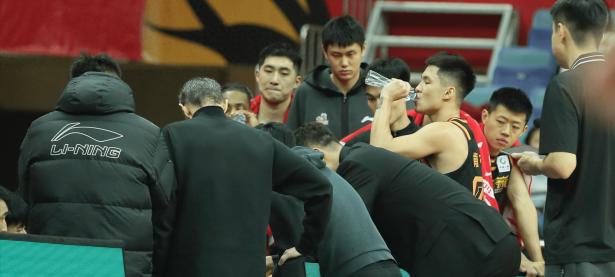 B体育体育网页版-江苏肯帝亚球星受伤，球队备战受影响