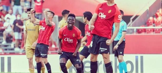 B体育体育网页版-热刺遭遇失利，球员集中训练备战下一场的简单介绍