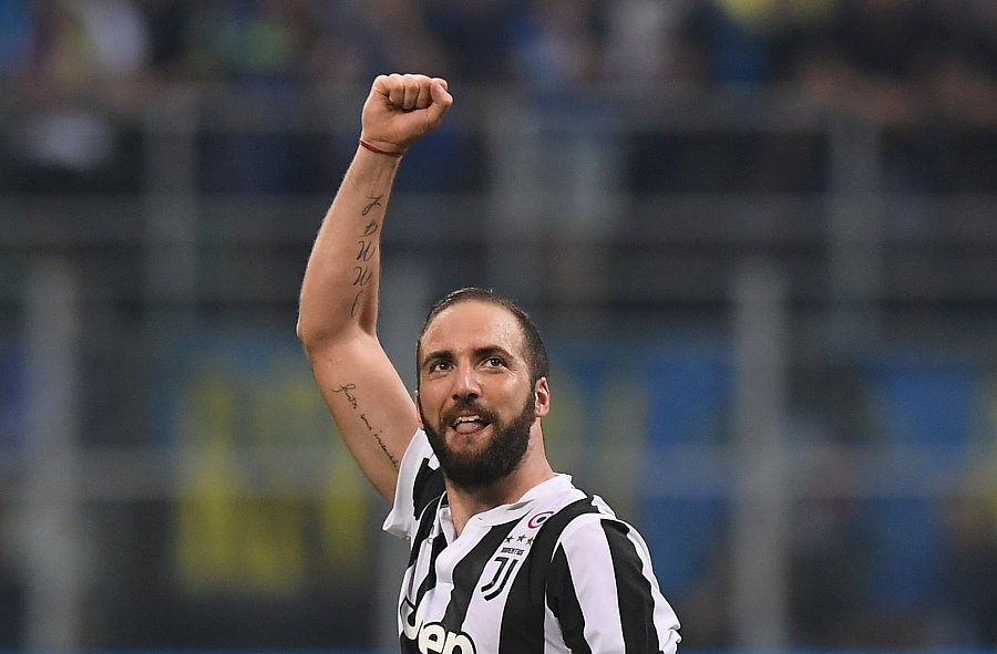 尤文图斯客场2-1逆转科隆，提前晋级淘汰赛的简单介绍