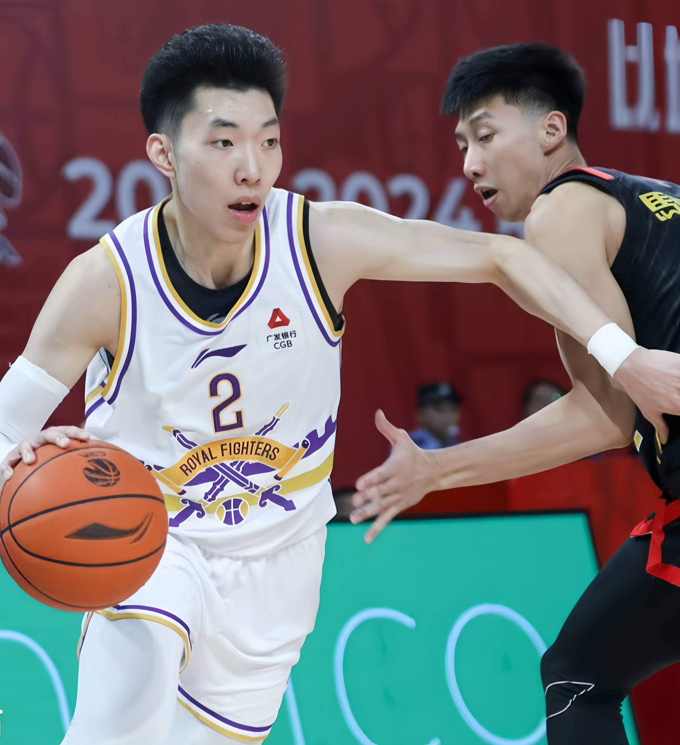 包含篮网控卫返场复出，球队期待其发挥的词条