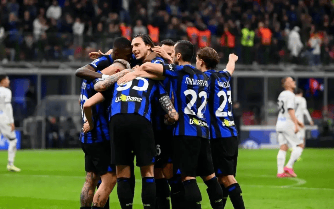 帕尔马不敌对手,遭遇意外失利势头不佳 帕尔马不敌对手,遭遇意外失利势头不佳