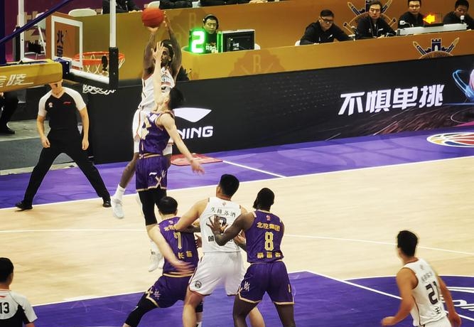 山西男篮队员整体出色胜出河北队 山西男篮队员整体出色胜出河北队