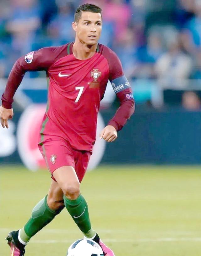 包含荷兰将与土耳其展开激烈争夺,实力对决不容错过的词条 包含荷兰将与土耳其展开激烈争夺,实力对决不容错过的词条