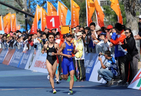 波兰代表团精湛技艺,夺得铁人三项亚军的简单介绍 波兰代表团精湛技艺,夺得铁人三项亚军的简单介绍