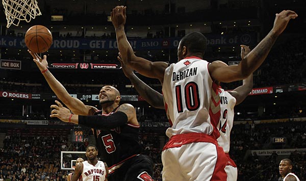 勇士全队合力击败公牛,三连胜势不可挡的简单介绍 勇士全队合力击败公牛,三连胜势不可挡的简单介绍