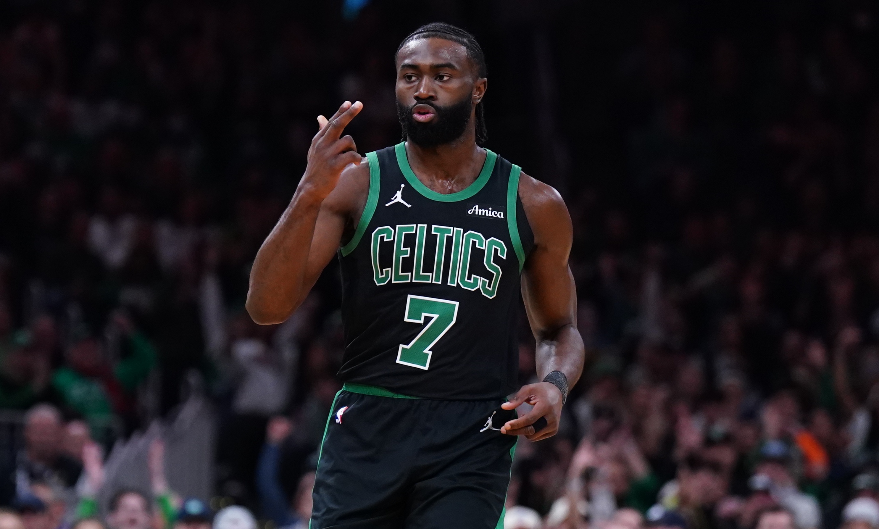 凯尔特人客场大胜快船,遭遇一场惨败的简单介绍 凯尔特人客场大胜快船,遭遇一场惨败的简单介绍