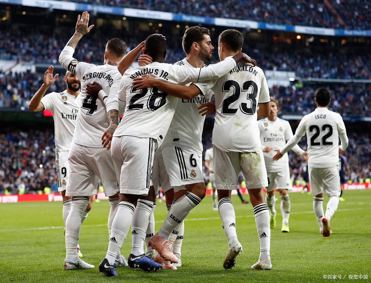 包含马德里竞技主场绝杀皇家马德里，追平西甲积分榜领先优势！的词条