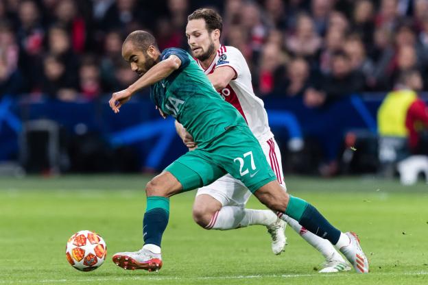 巴黎主场逆转阿贾克斯,小组榜首稳固 巴黎主场逆转阿贾克斯,小组榜首稳固