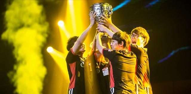 战队在球场上展现不可一世的强大力量的简单介绍