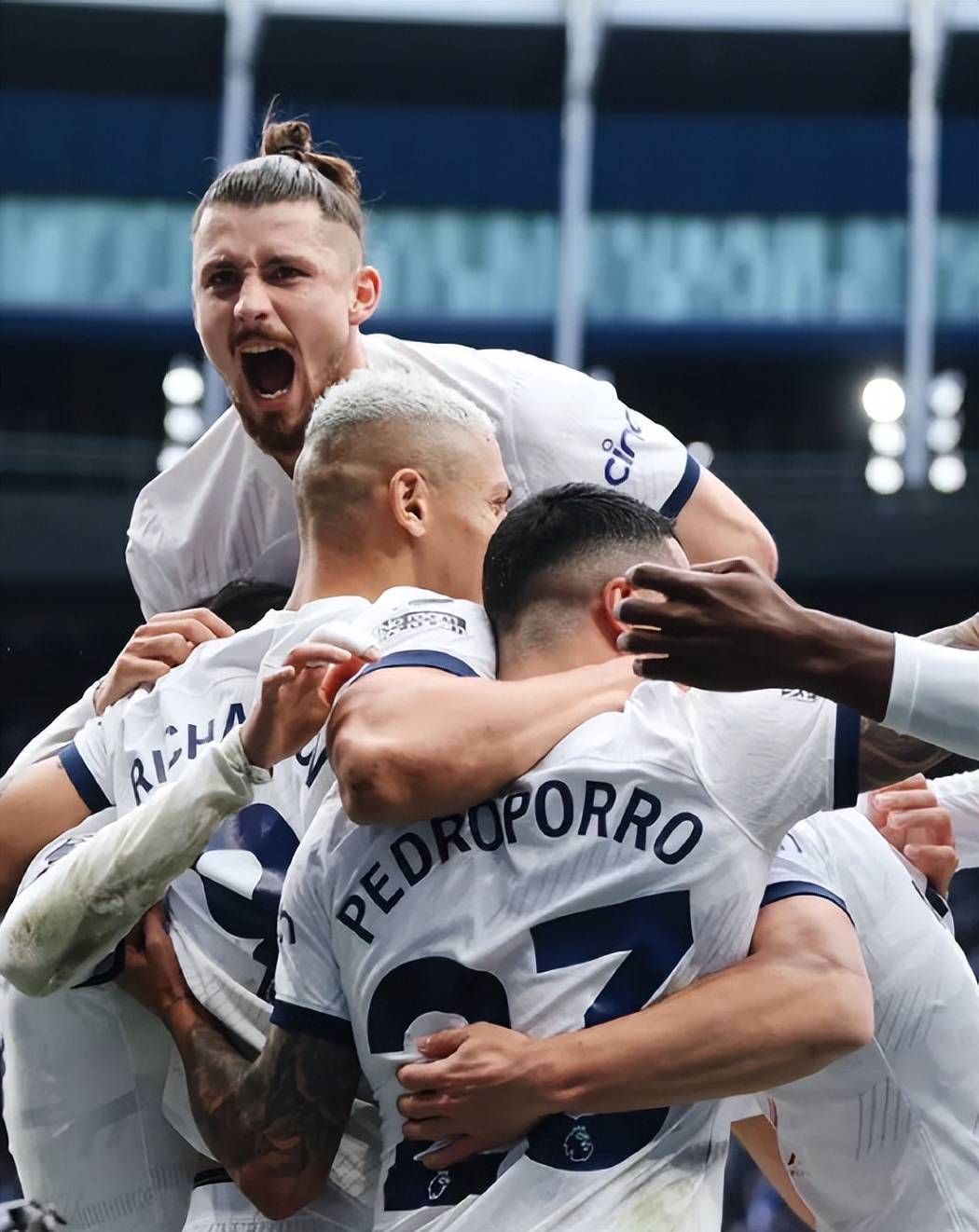 惊险刺激!欧预赛比赛进入白热化阶段的简单介绍 惊险刺激!欧预赛比赛进入白热化阶段的简单介绍