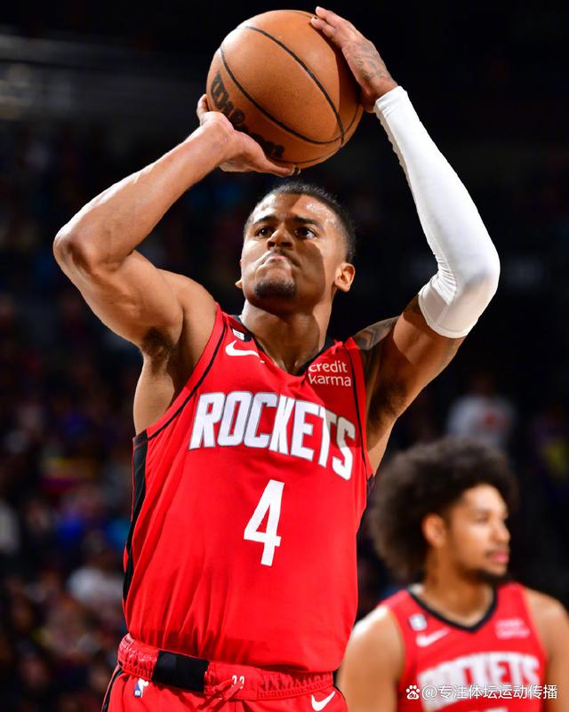 雷恩爆冷击败对手，展示强大战斗力